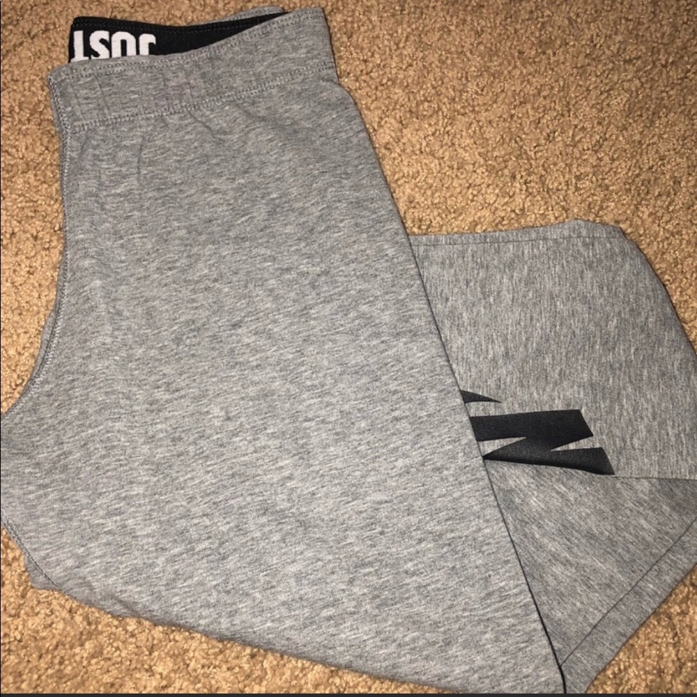 Nike leggings